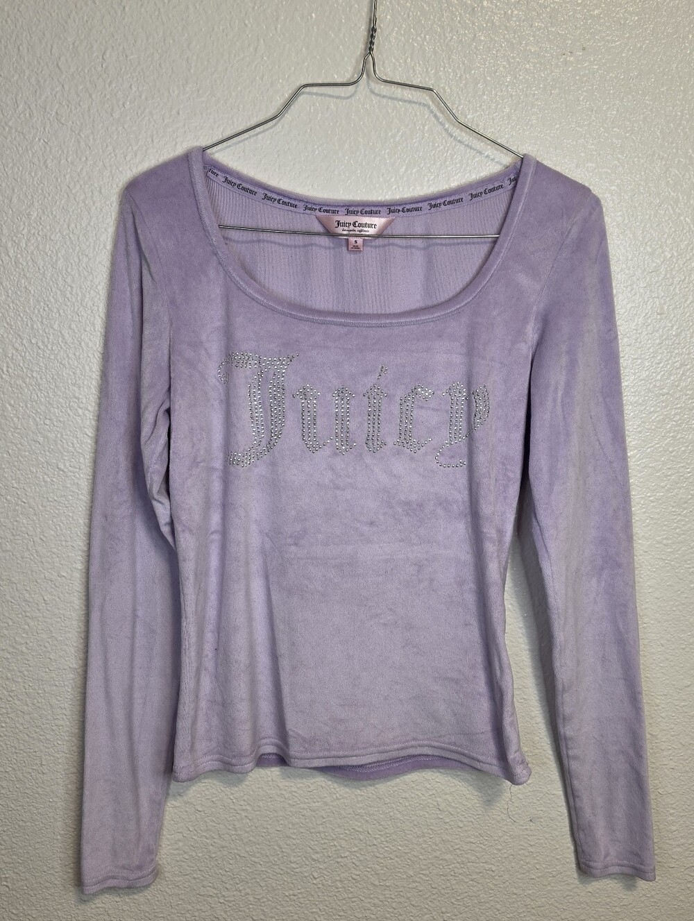 Juicy Couture Lavender Velour Rhinestone Sleepwear Top Y2K